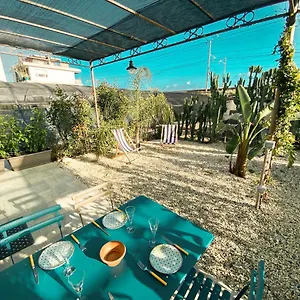 New Agriloft 2 Industrial- Giardino, Clima , Wi-fi A 50 Mt Dal Mare Appartamento Bordighera